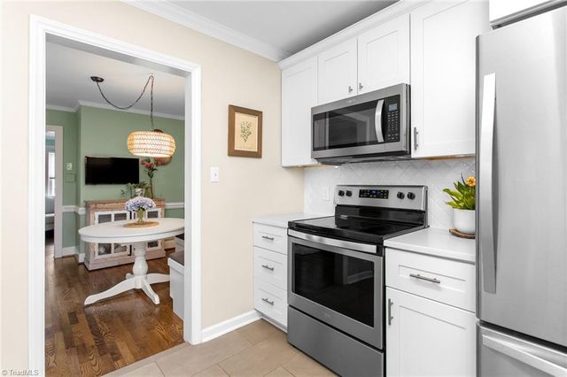 1333 Winstead Place, Greensboro, NC 27408
