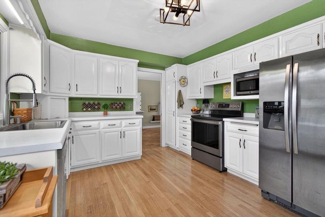 661 STEVENS STREET, Neenah, WI 54956