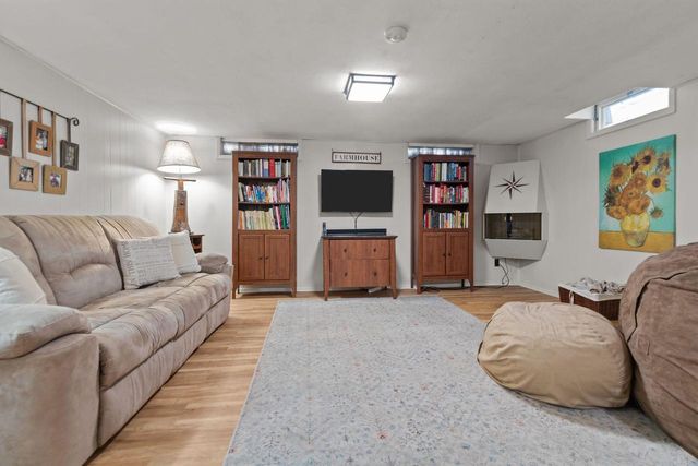 661 STEVENS STREET, Neenah, WI 54956