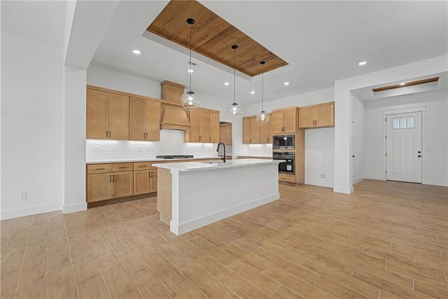 2705 Roe Deer Street, Springdale, AR 72762