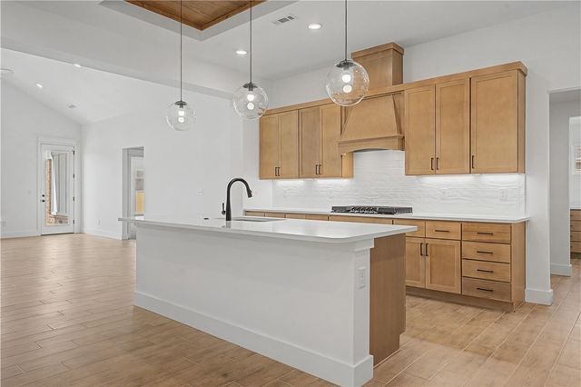 2705 Roe Deer Street, Springdale, AR 72762