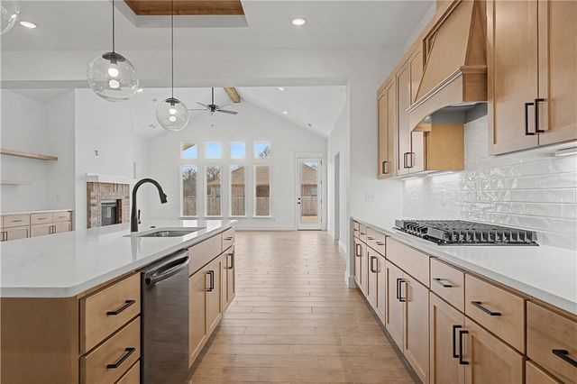 2705 Roe Deer Street, Springdale, AR 72762