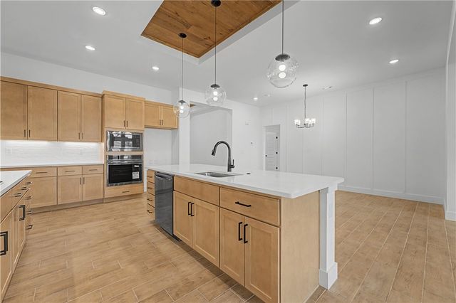 2705 Roe Deer Street, Springdale, AR 72762