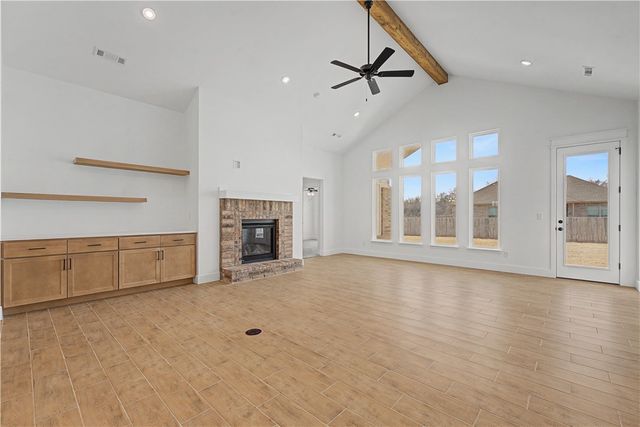 2705 Roe Deer Street, Springdale, AR 72762