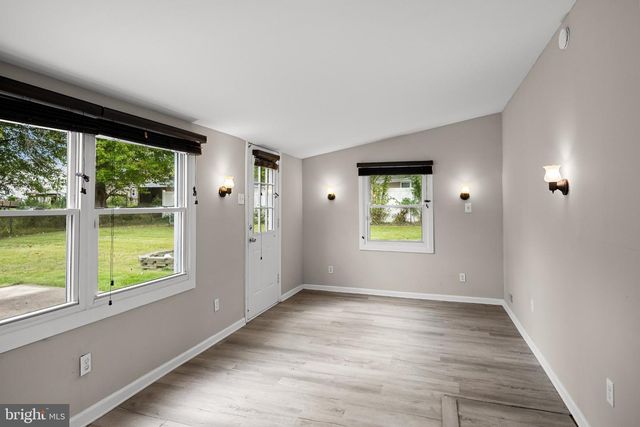 91 BAKER BLVD, Marlton, NJ 08053