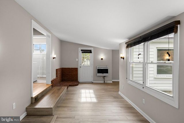 91 BAKER BLVD, Marlton, NJ 08053