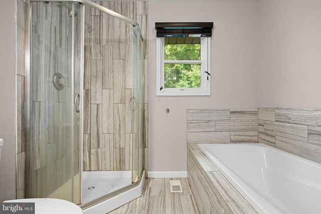 91 BAKER BLVD, Marlton, NJ 08053