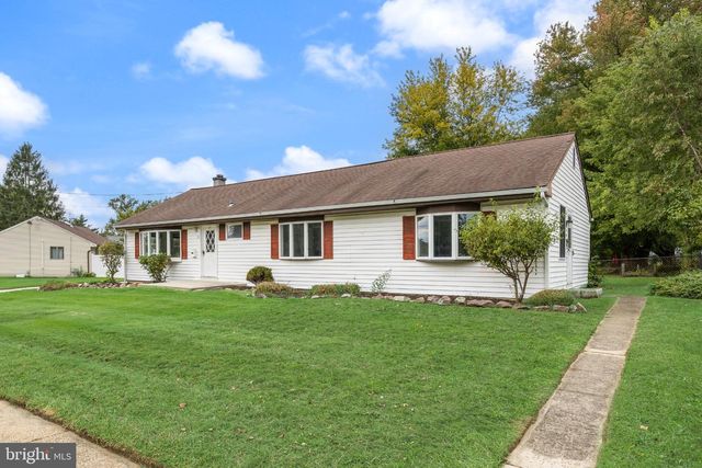 91 BAKER BLVD, Marlton, NJ 08053