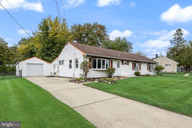 91 BAKER BLVD, Marlton, NJ 08053