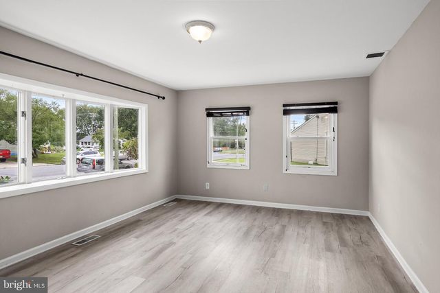 91 BAKER BLVD, Marlton, NJ 08053