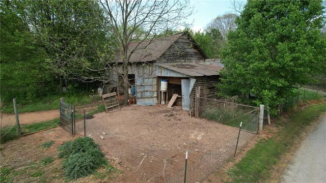 6082 Franklin Goldmine Road, Cumming, GA 30028