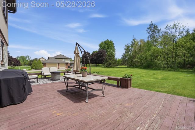 8792 Salem Farms Drive, Salem Township, MI 48178