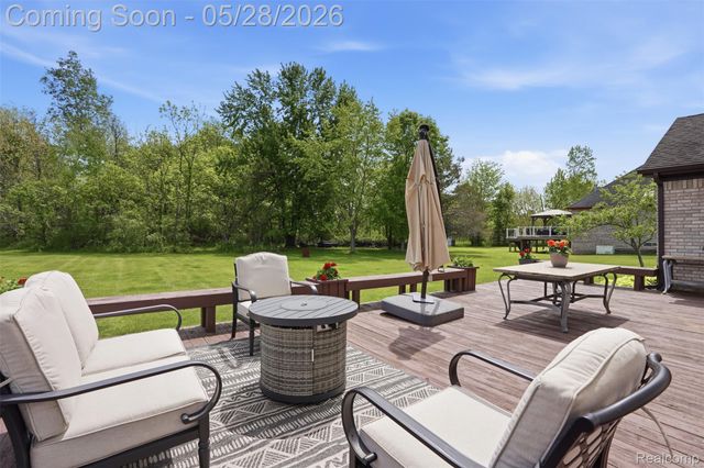 8792 Salem Farms Drive, Salem Township, MI 48178