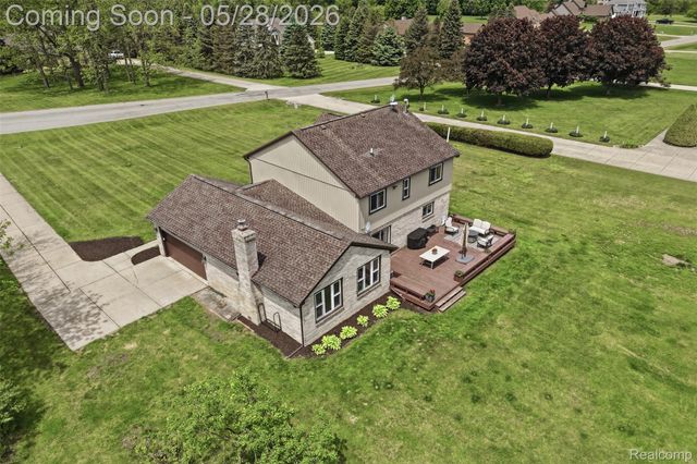 8792 Salem Farms Drive, Salem Township, MI 48178