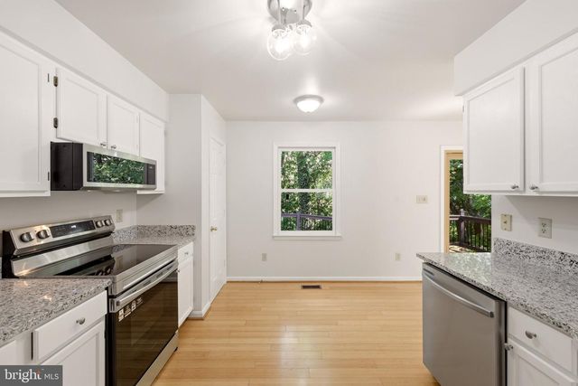 300 PEMBRIDGE DR, Winchester, VA 22602