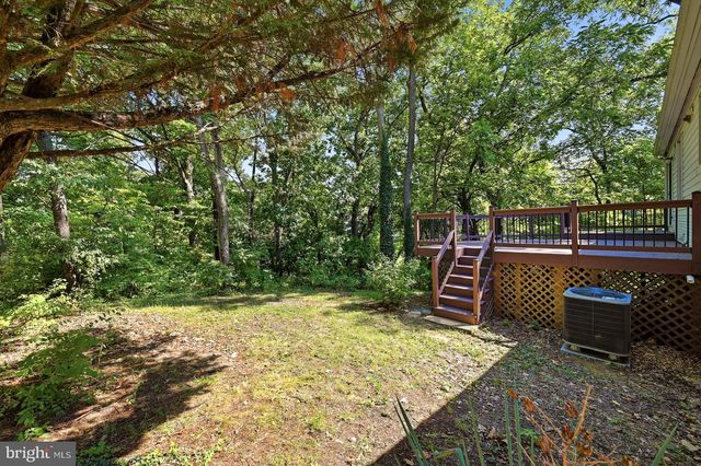 300 PEMBRIDGE DR, Winchester, VA 22602