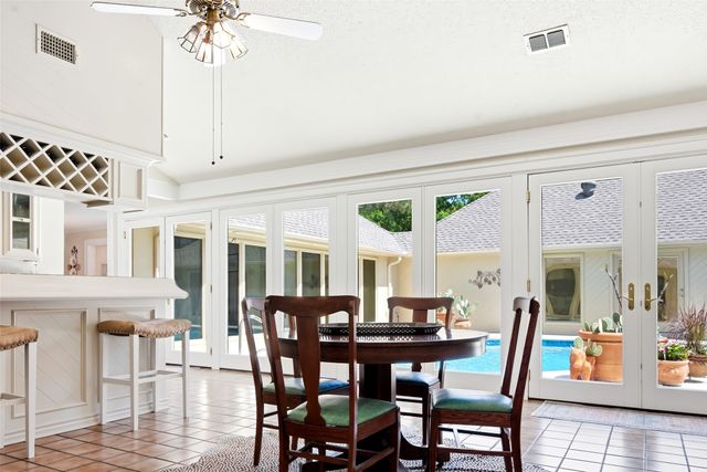 7000 Hollytree Circle, Tyler, TX 75703