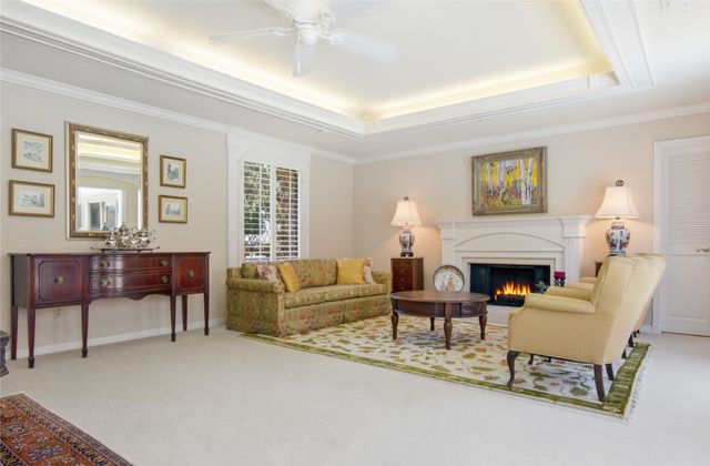 7000 Hollytree Circle, Tyler, TX 75703
