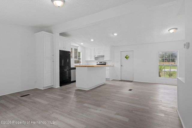 7085 Toucan Trail, Spring Hill, FL 34606