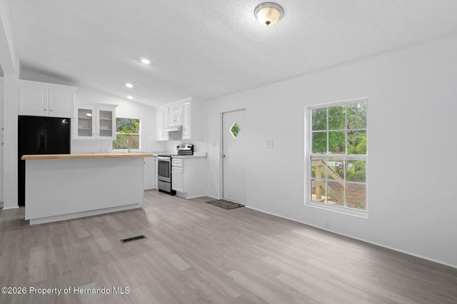 7085 Toucan Trail, Spring Hill, FL 34606