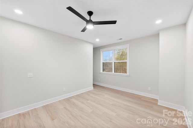 551 Perry Road, Troutman, NC 28166