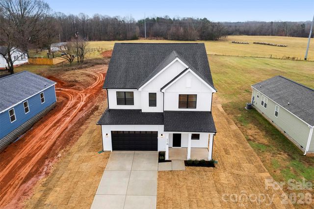 551 Perry Road, Troutman, NC 28166