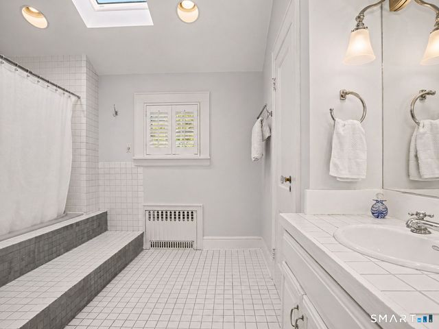 280 Mill Hill Road, Fairfield, CT 06890