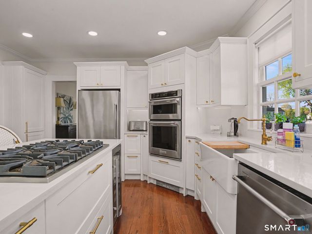 280 Mill Hill Road, Fairfield, CT 06890