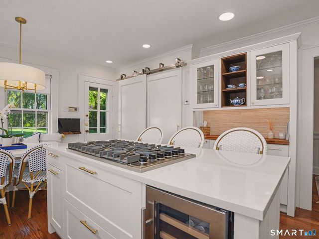 280 Mill Hill Road, Fairfield, CT 06890