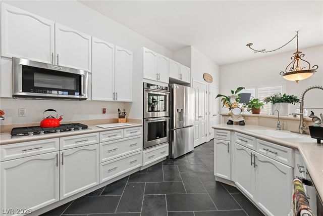 6780 Vintage Highlands Lane, Las Vegas, NV 89110