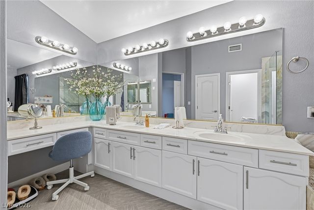 6780 Vintage Highlands Lane, Las Vegas, NV 89110