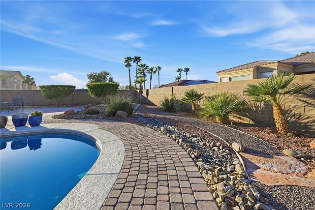 6780 Vintage Highlands Lane, Las Vegas, NV 89110