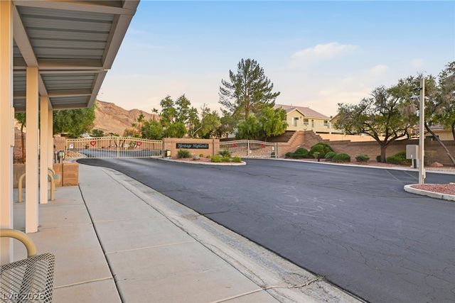 6780 Vintage Highlands Lane, Las Vegas, NV 89110
