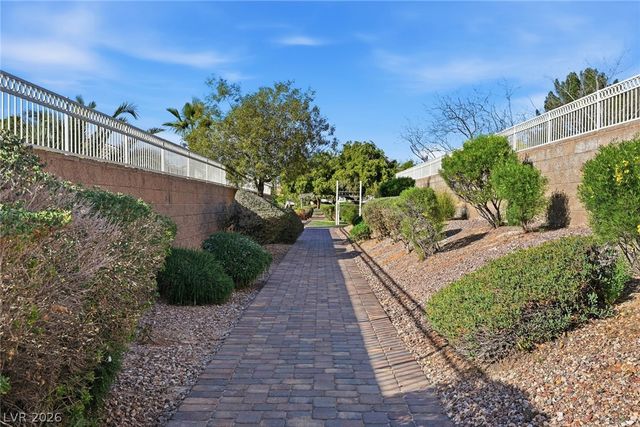 6780 Vintage Highlands Lane, Las Vegas, NV 89110