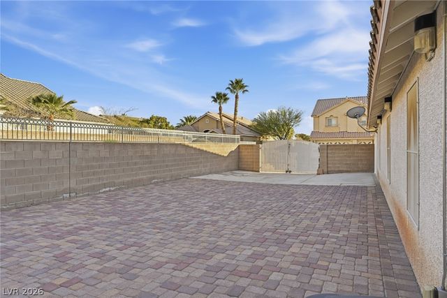 6780 Vintage Highlands Lane, Las Vegas, NV 89110
