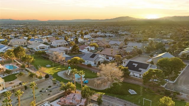 6780 Vintage Highlands Lane, Las Vegas, NV 89110