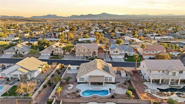 6780 Vintage Highlands Lane, Las Vegas, NV 89110