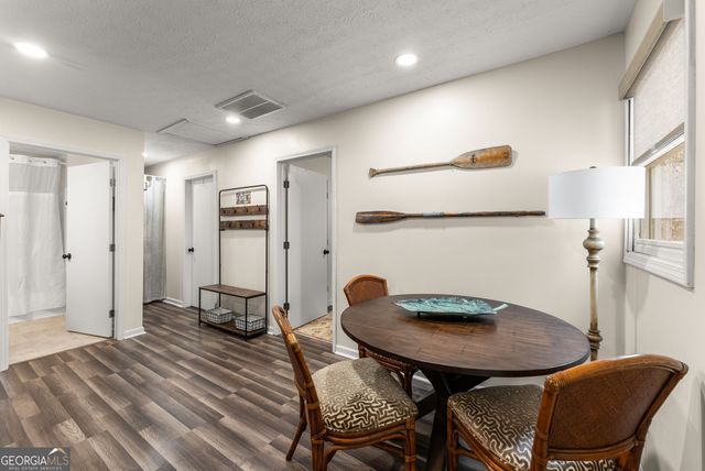 45 Lake View Court, Lavonia, GA 30553