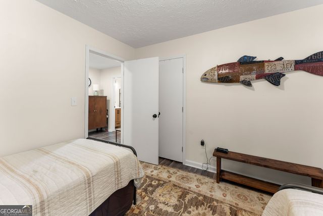 45 Lake View Court, Lavonia, GA 30553