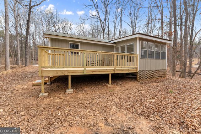 45 Lake View Court, Lavonia, GA 30553