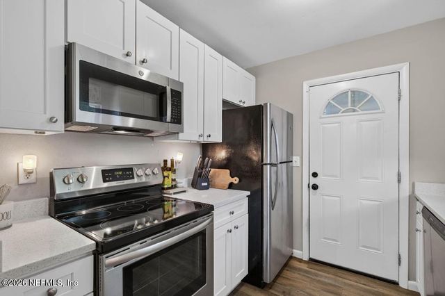 6119 SHETLAND Road, Jacksonville, FL 32277