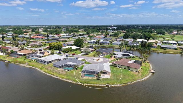 1735 S GONDOLA COURT, Venice, FL 34293