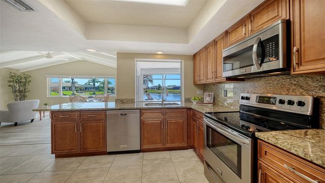 1735 S GONDOLA COURT, Venice, FL 34293