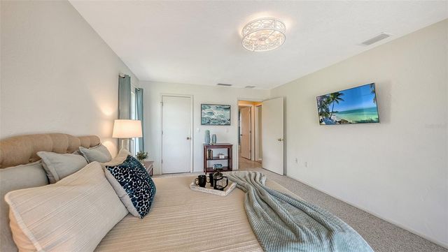 1735 S GONDOLA COURT, Venice, FL 34293