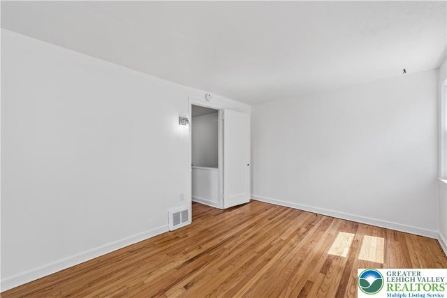 2013 South 6TH, Allentown City, PA 18103