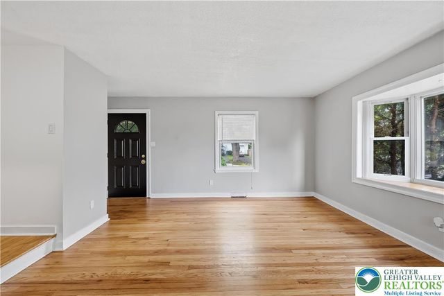 2013 South 6TH, Allentown City, PA 18103