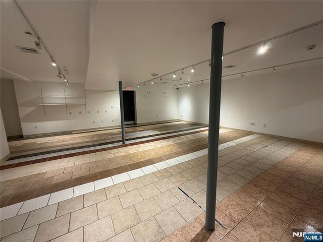 253 Madison Avenue, Wyckoff, NJ 07481