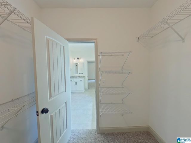 100 WYNLAKE WAY, Alabaster, AL 35007