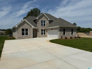 100 WYNLAKE WAY, Alabaster, AL 35007