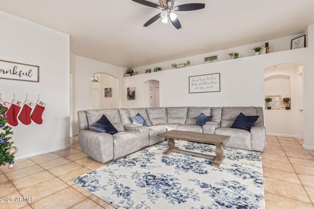 11550 W MULE DEER Court, Surprise, AZ 85378